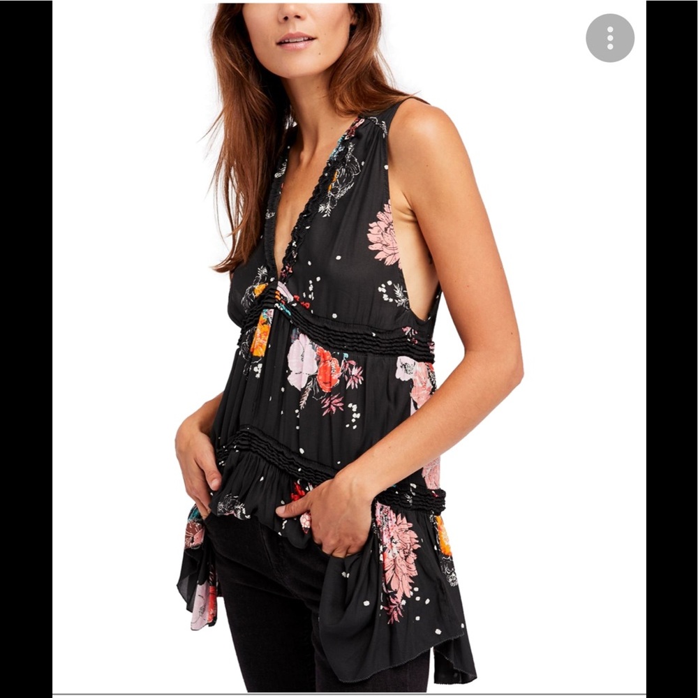 Free People Blouse Size XS Black Haze Floral Printed Tunic whimsical dark fairy